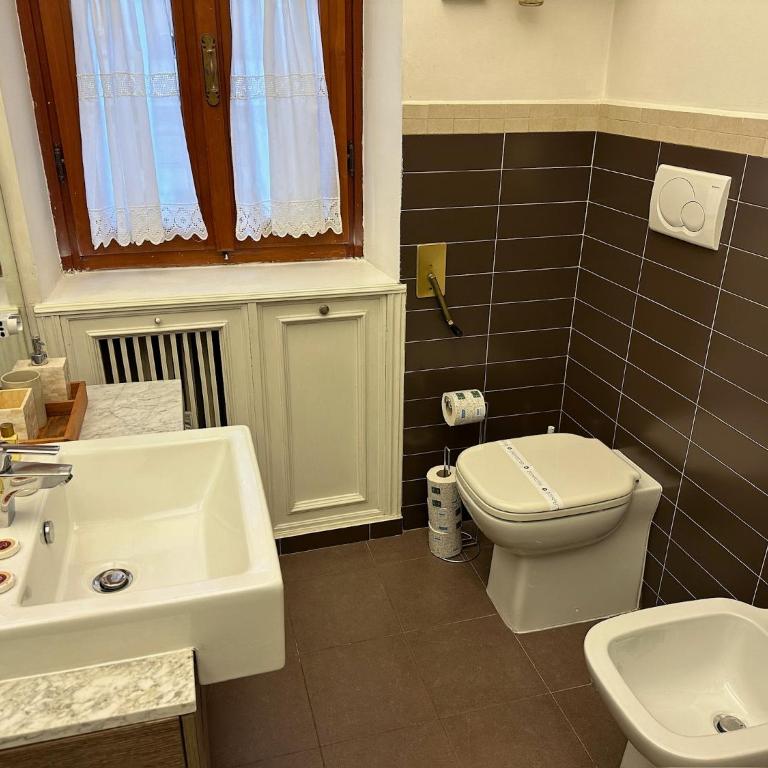 SUITE 14 - Appartamento delizioso in ROMA Centro- 200 mt da METRO B - Appartamento con 1 Camera da Letto - 5