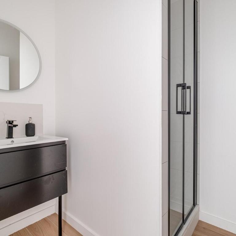 Appartement lumineux 4 personnes avec salle de sport, Centre Pop - Apartment mit 1 Schlafzimmer - 5