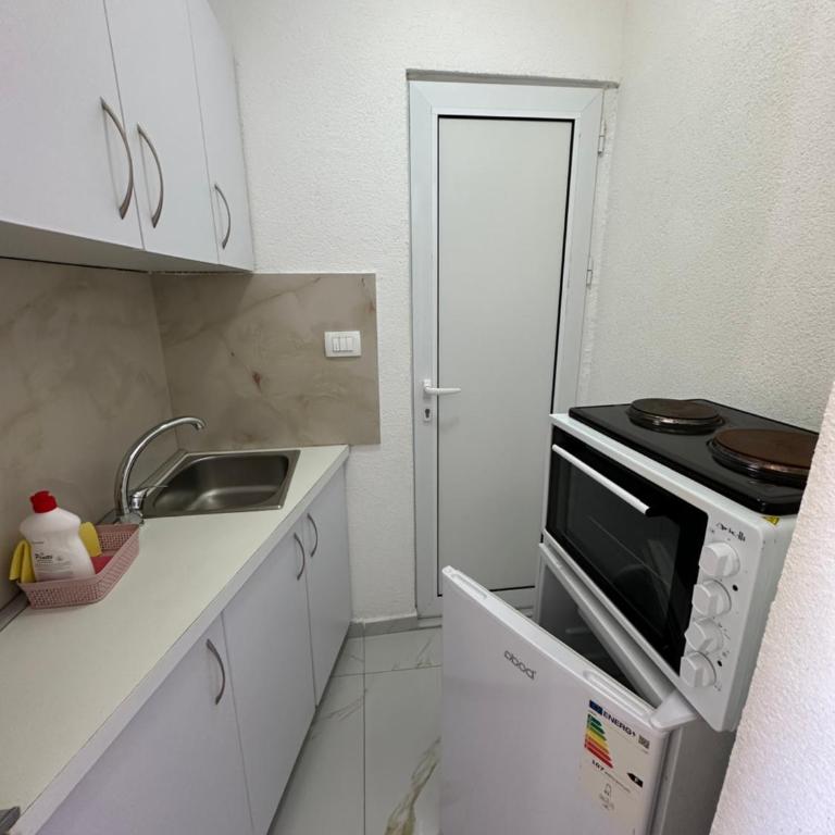 Dilan apartments by the sea - Studio with Balcony - 1
