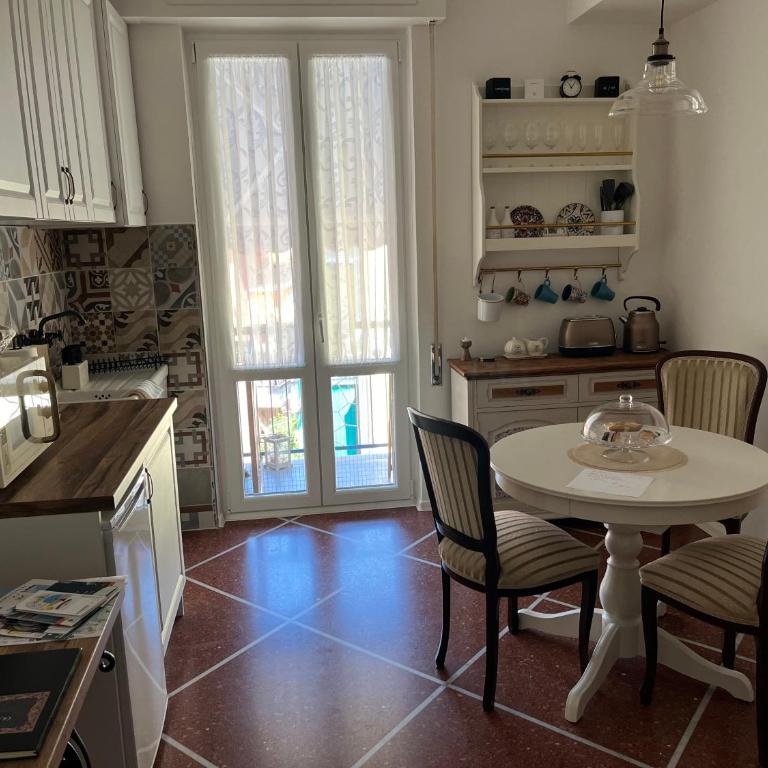 La casa nostra - Appartamento Superior con 1 Camera da Letto e Balcone - 2