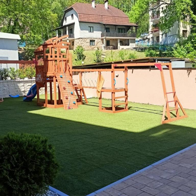 Larso Lux, free swimming pools & parking - Apartman sa 1 Spavaćom Sobom - 19