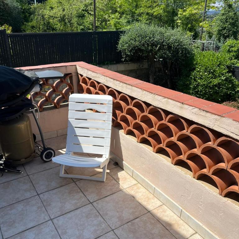 Villa au calme à Grasse avec piscine et spa privée - Villa 3 Chambres - 21