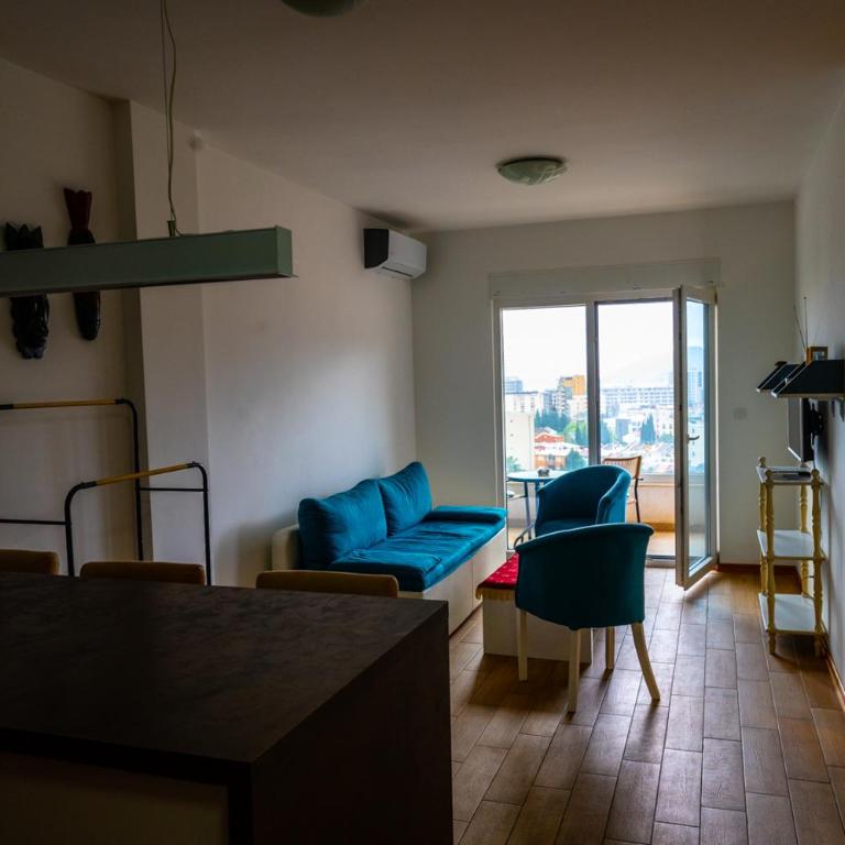 Modern City Flat Budva - Balcony & Garage Included - Apartman sa 1 Spavaćom Sobom - 6