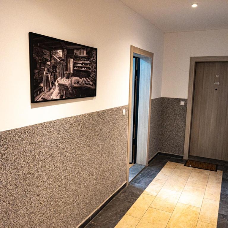 Modern City Flat Budva - Balcony & Garage Included - Apartman sa 1 Spavaćom Sobom - 14