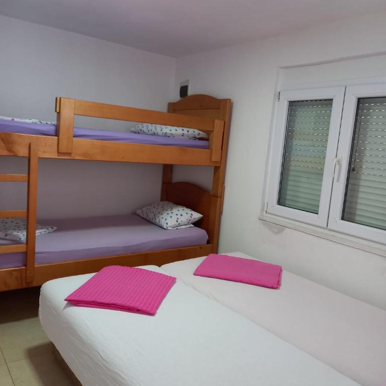 Dzenan apartmani - Apartment - 1