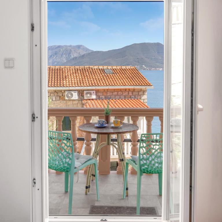 Sea Breeze Escape - Apartman sa 2 Spavaće Sobe i Pogledom na More - 1