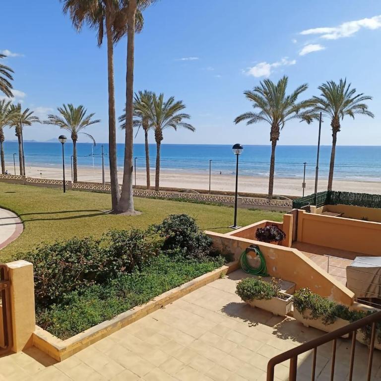 Bungalow primera línea de playa - Casa de 5 dormitorios - 29