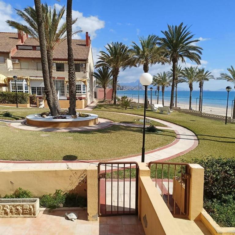 Bungalow primera línea de playa - Casa de 5 dormitorios - 31