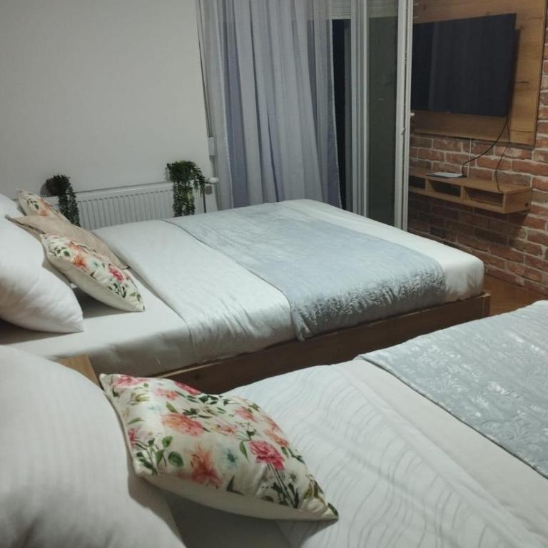 Viktor Lux Apartmani - Deluks Trokrevetna Soba - 4