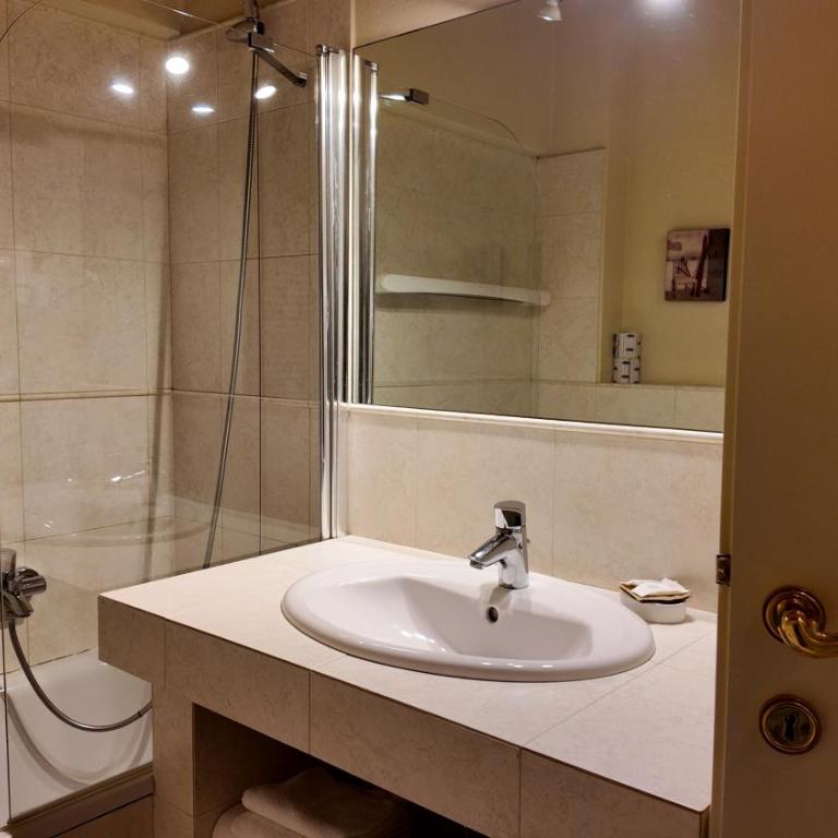 Apartments Relais Corte Paradiso - Appartamento con 2 Camere da Letto e Vista Giardino - 4