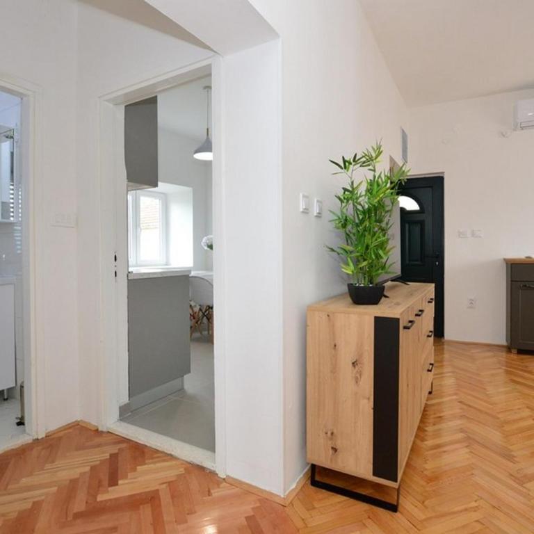 Apartment Forte Mare - Apartman sa 2 Spavaće Sobe i Pogledom na More - 8