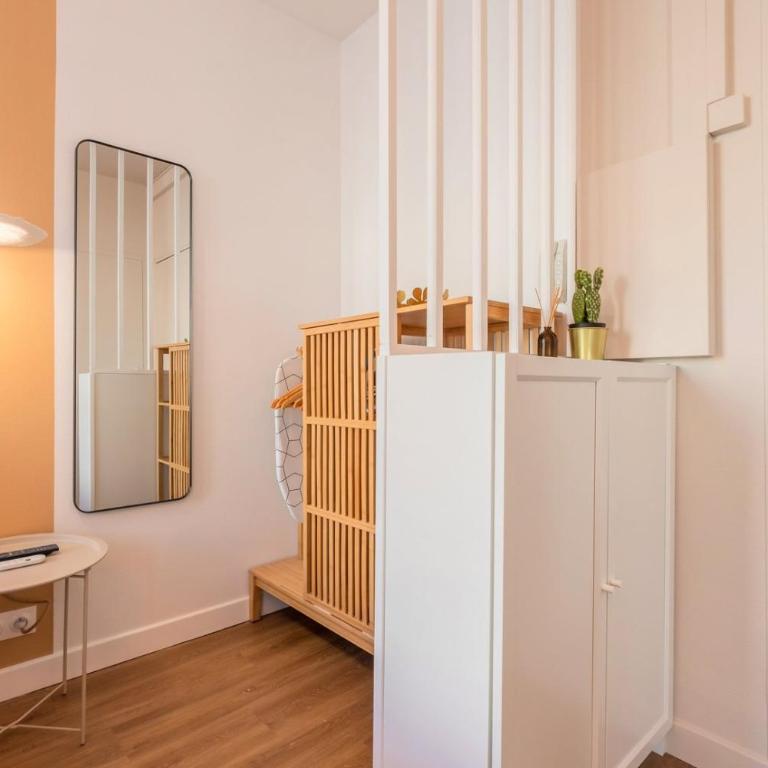 Charming Lille St Michel studio - Apartment - 14