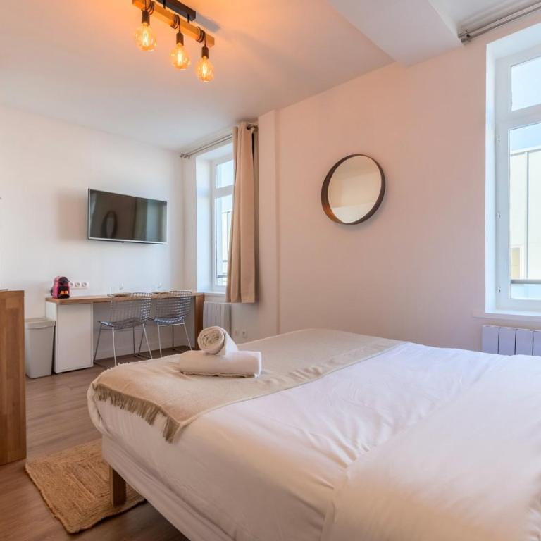 Charming Lille St Michel studio - Apartment - 5