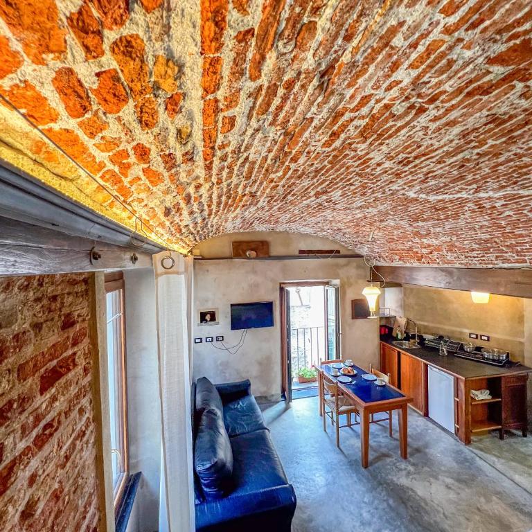 lovingenoa Light - Passion - One-Bedroom Apartment - 16
