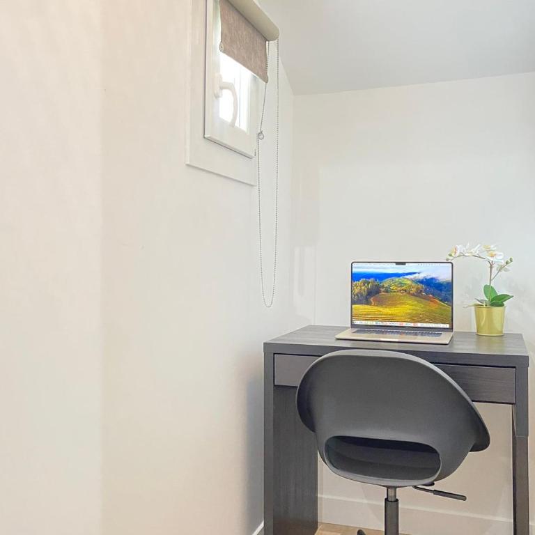 GuestReady - Sleek emerald escape in the 13th arr. - Appartement - 3