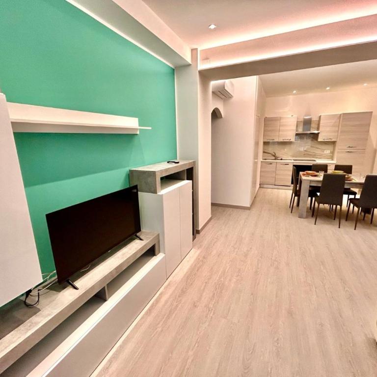 Trilo Momo con aria condizionata, wifi, posto auto e piscina - Appartamento con 2 Camere da Letto - 6