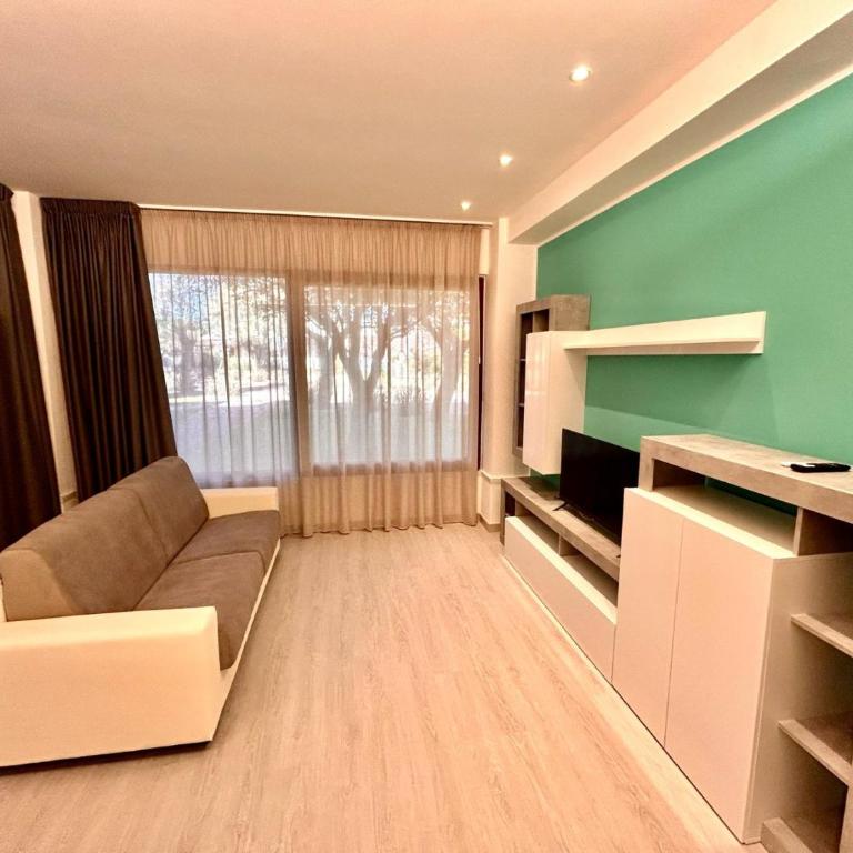 Trilo Momo con aria condizionata, wifi, posto auto e piscina - Appartamento con 2 Camere da Letto - 5