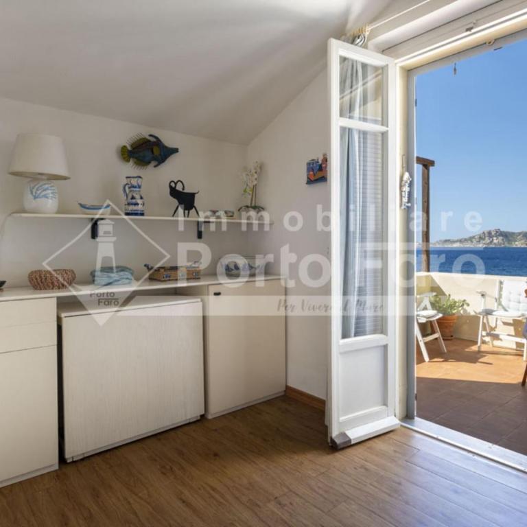 32 Centro - Trilocale con terrazza e vista sul mare Porto Faro - Appartamento - 3