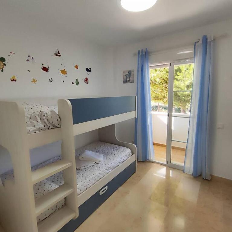 Caballito de mar: Playa&familia • Valle Properties - Apartamento con vistas a las montañas - 14