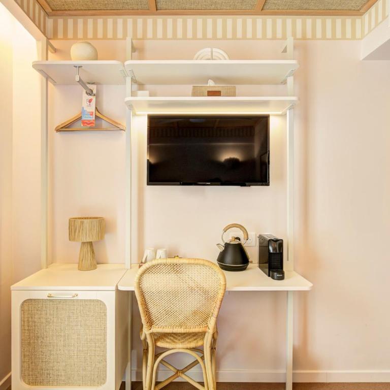 Hôtel Gabriel - Chambre Simple Lavande avec Balcon - 3