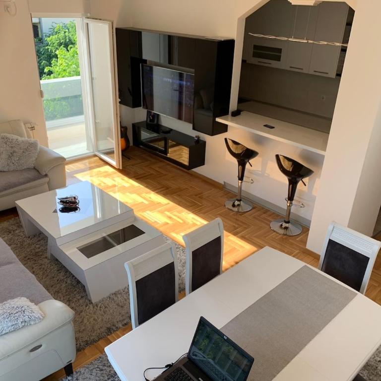 D Happy place - Apartman Tipa "Suite" s 3 Spavaće Sobe - 1