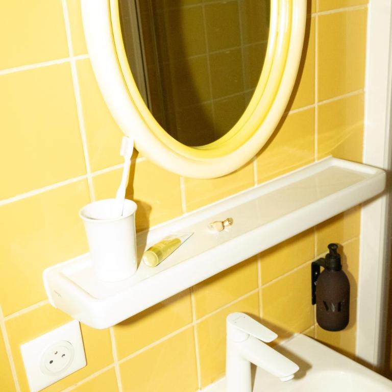 Chez Georges - Auberge Contemporaine - Chambre Double avec Salle de Bains Privative - 1
