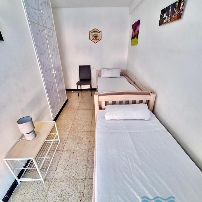 APARTBEACH CAPRI FRONT BEACH CLIMA y WIFI - Apartment - 18