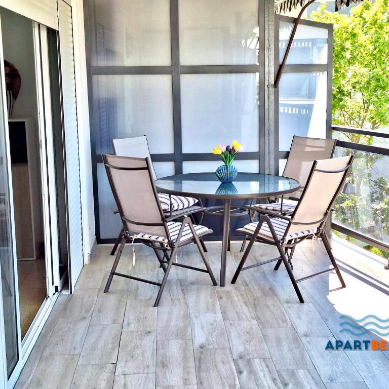 APARTBEACH CAPRI FRONT BEACH CLIMA y WIFI - Apartment - 6