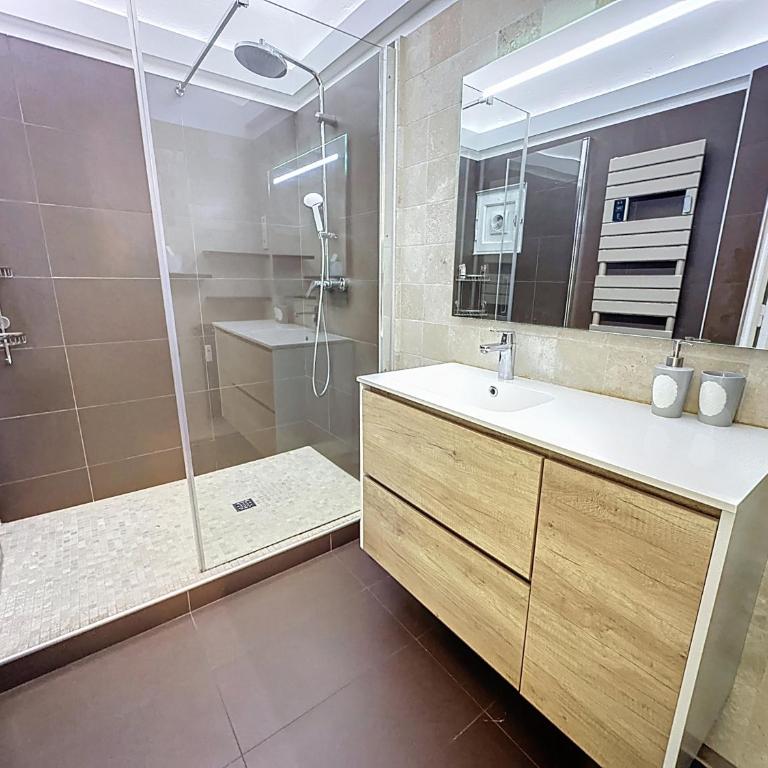 Beautiful 2 bedroom 50m from Croisette 337 - Appartement 2 Chambres - 6