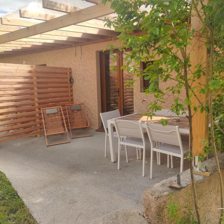 Le Duplex du Plongeoir - spacieux T3 de 65m2 avec vue sur le lac de Serre Ponçon - Appartement 2 Chambres - Vue sur Lac - 5