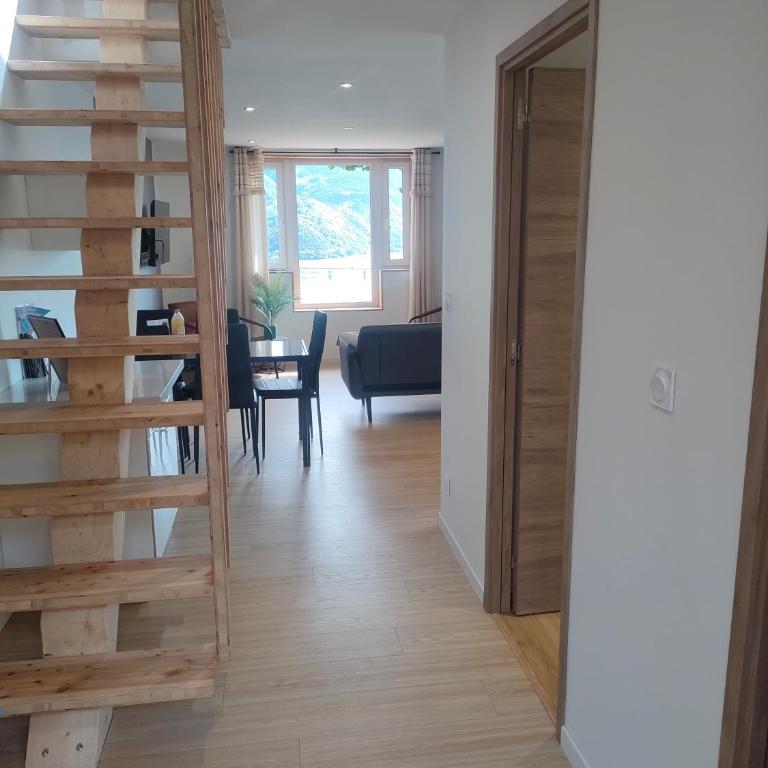 Le Duplex du Plongeoir - spacieux T3 de 65m2 avec vue sur le lac de Serre Ponçon - Appartement 2 Chambres - Vue sur Lac - 6