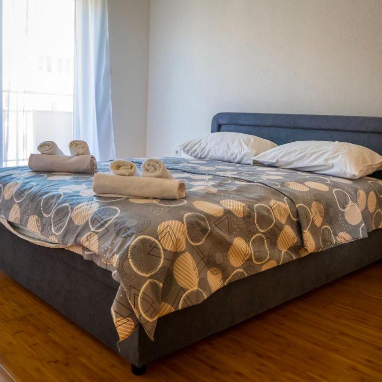 Apartman RiS - Deluks Apartman sa 2 Spavaće Sobe i Pogledom na Vrt - 13