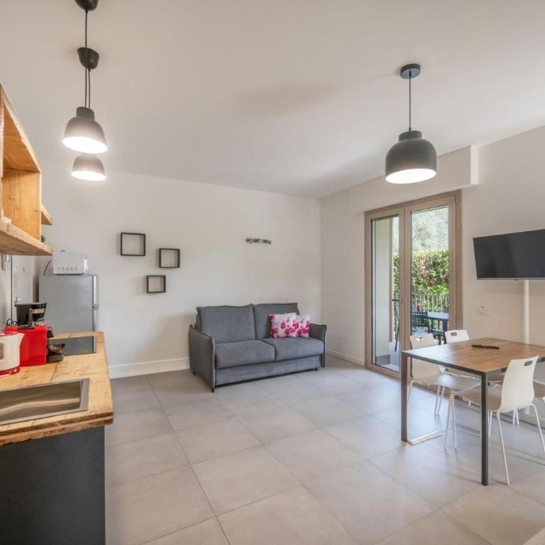 ApartmentsGarda - Eleonora Studio 7 - Monolocale con Balcone - 5