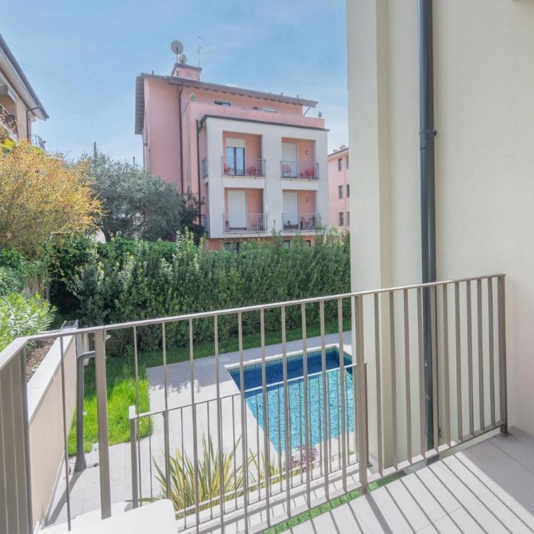 ApartmentsGarda - Eleonora Studio 7 - Monolocale con Balcone - 10