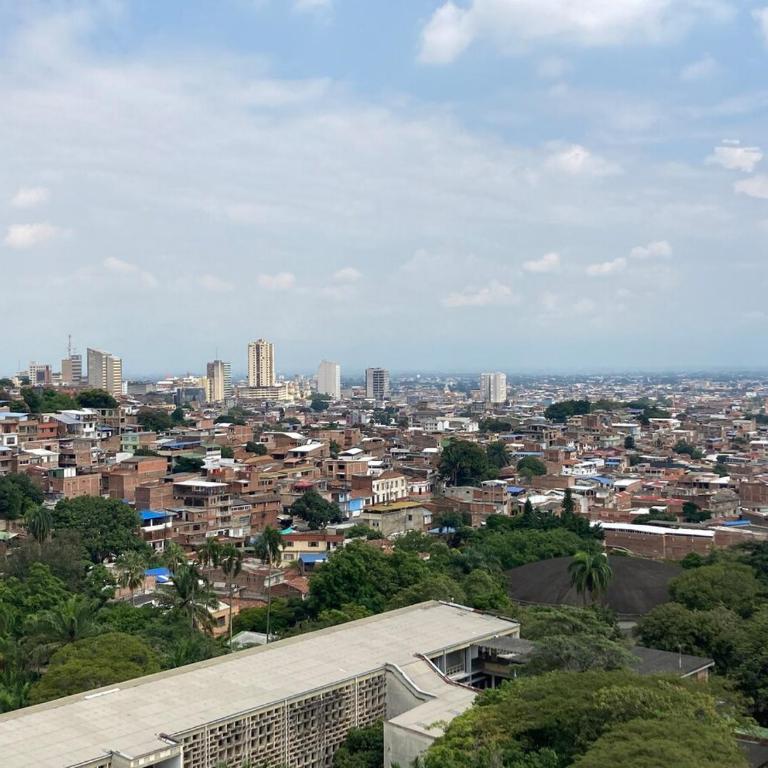 The best view of Cali - One-Bedroom Apartment - 6