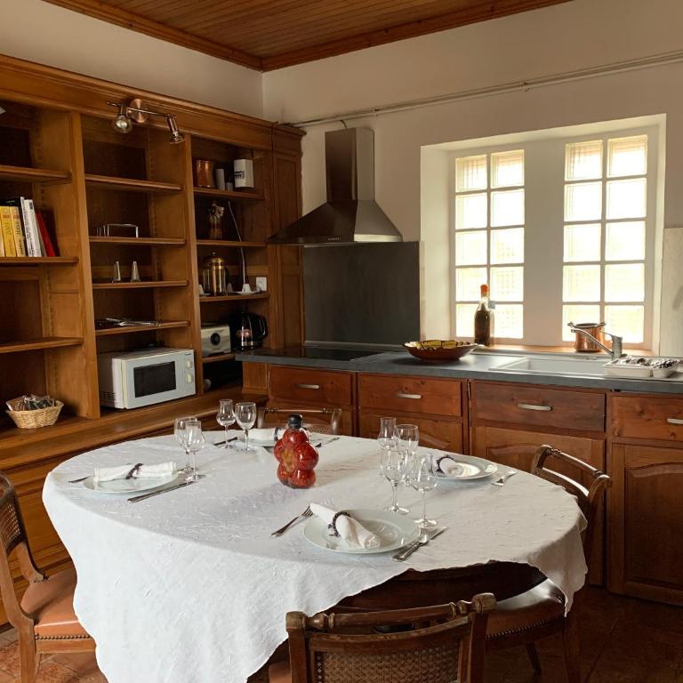 Appartement dans l'aile du château 130M2 6 personnes - Two-Bedroom Apartment - 2