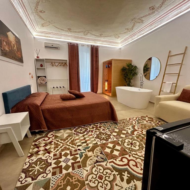 Massimo Rooms and suite - King Room with Spa Bath - 29