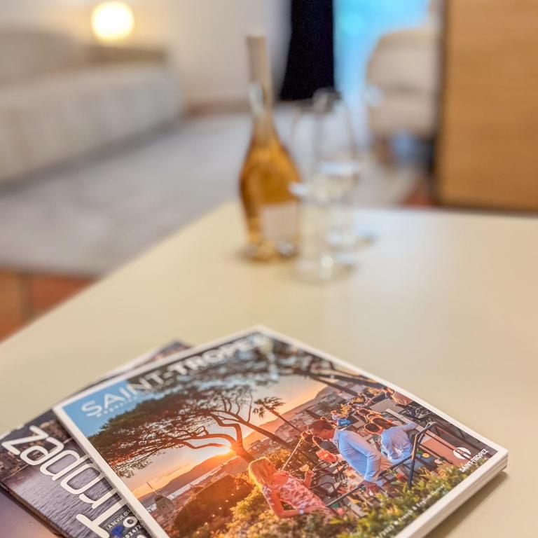 Place des Lices - NK - Two-Bedroom Apartment - 21
