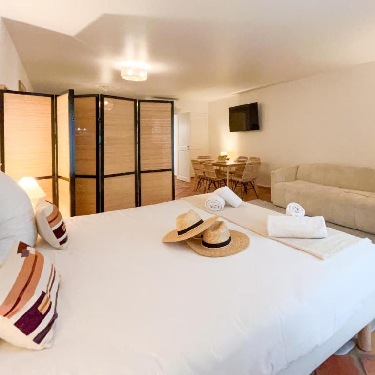 Place des Lices - NK - Two-Bedroom Apartment - 18