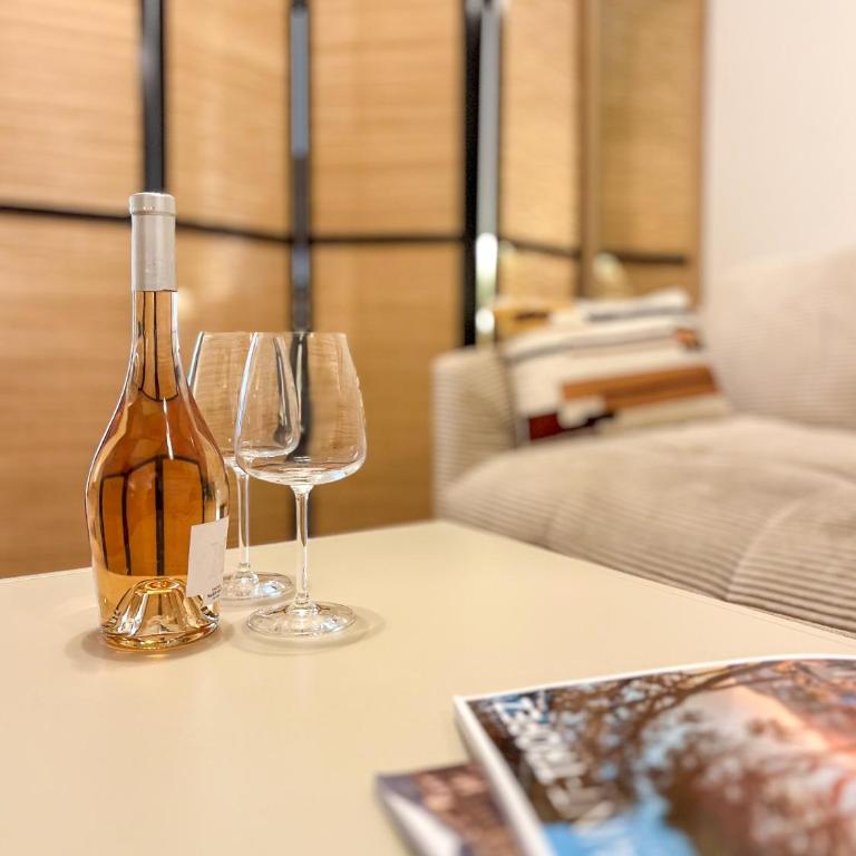 Place des Lices - NK - Two-Bedroom Apartment - 17