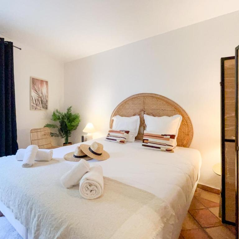 Place des Lices - NK - Two-Bedroom Apartment - 29