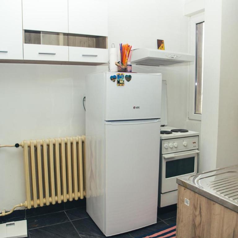 Plan B - One-Bedroom Apartment - 10