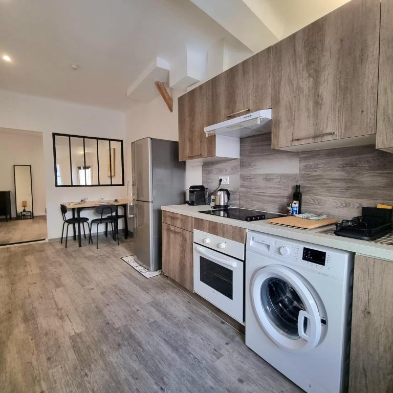 Renovated 2-room apartment in historic center - Standard Apartment mit 1 Schlafzimmer - 1