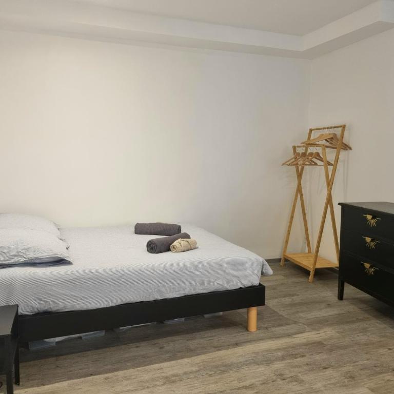Renovated 2-room apartment in historic center - Standard Apartment mit 1 Schlafzimmer - 15