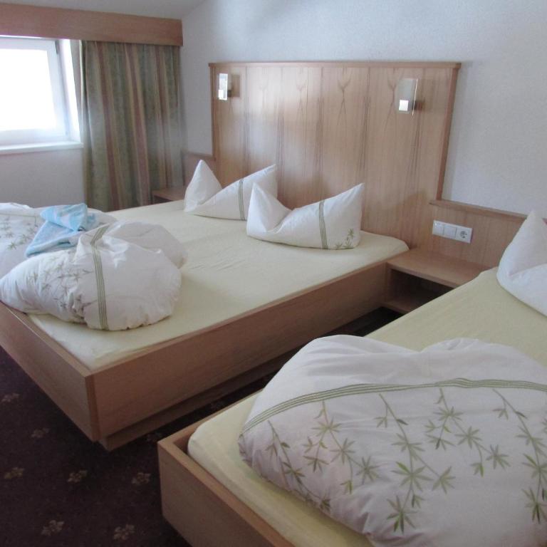 Haus Alpenflora - Apartment mit 7 Schlafzimmern - 14