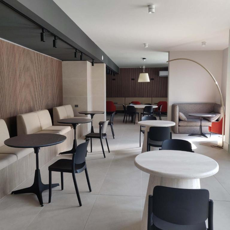 Explore Providencia from Our Sleek 2BR - Apartamento - 33