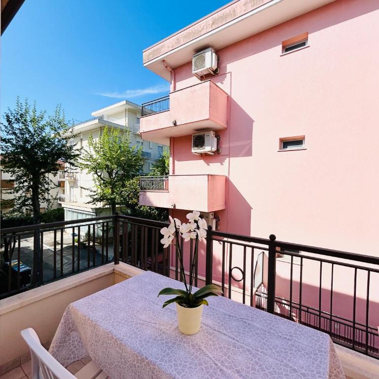 Appartamenti Bixio Leisure- Flexrent Immobiliare Abissinia - Two-Bedroom Apartment - 19