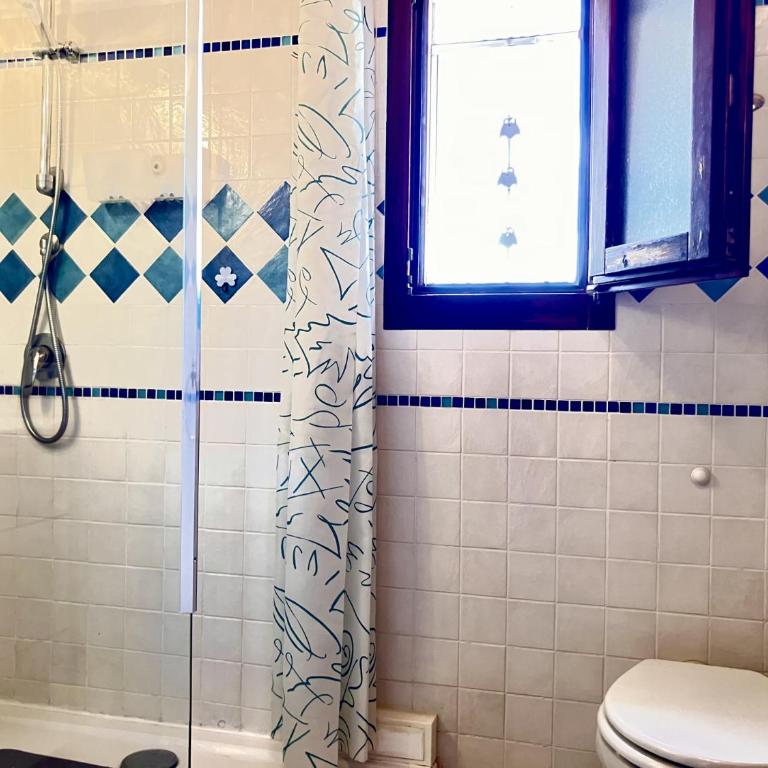 Attico con ampio terrazzo e vista mozzafiato vicino il mare - Appartamento - 25