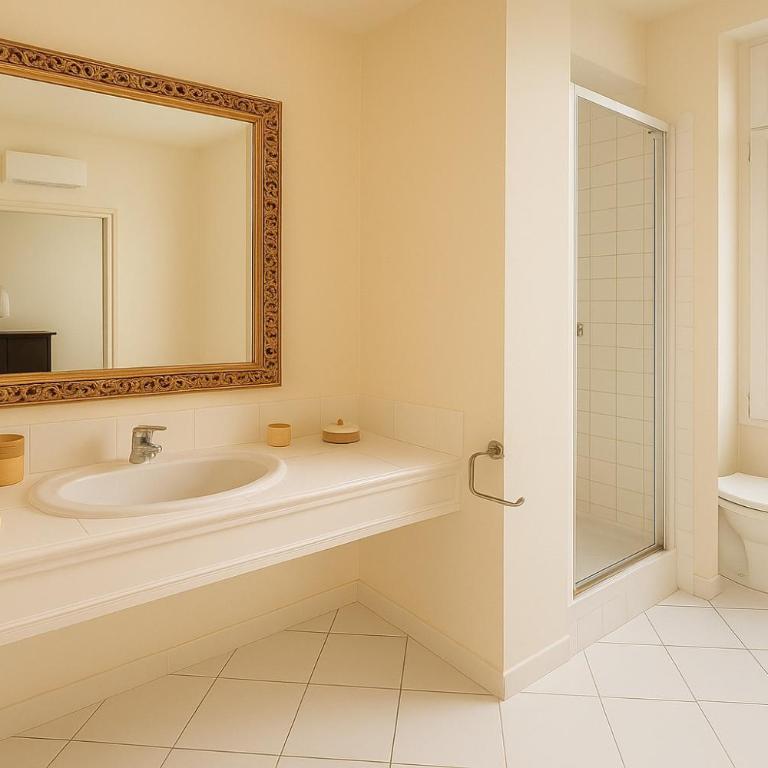 Studio chic à 200 m du Palais des Festivals, au cœur du shopping Cannois - Apartment mit 1 Schlafzimmer - 7