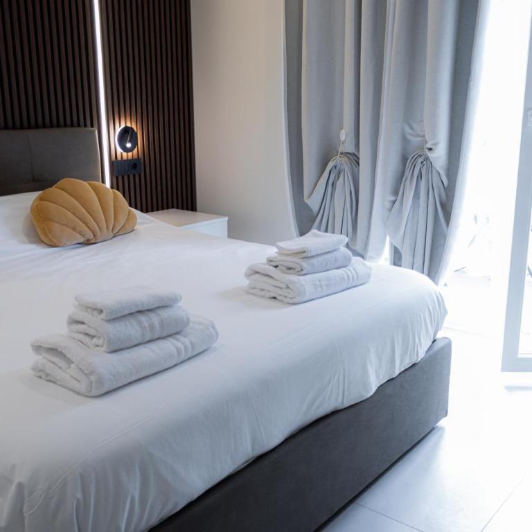 Luma Rooms - Camera Matrimoniale con Bagno Privato - 1